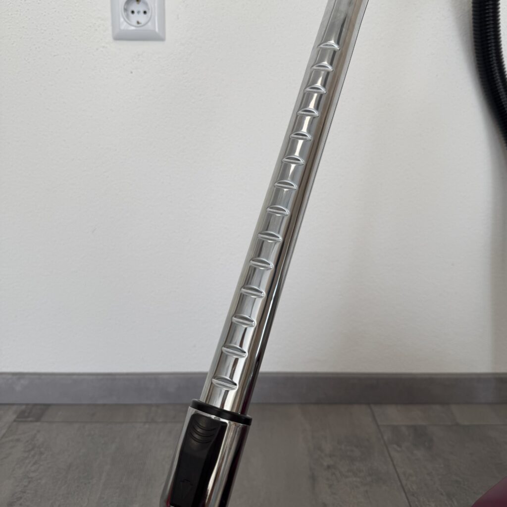 Grundig VCC 3870 A teleskoprohr ausgezogen