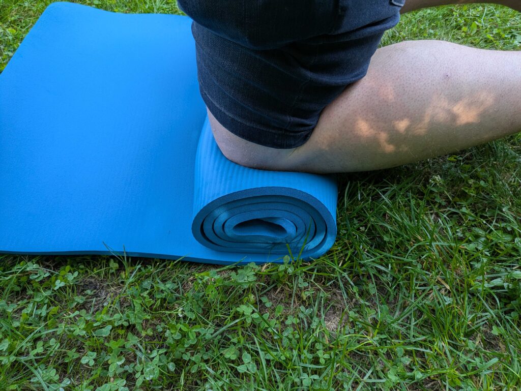 Schildkröt Gymnastikmatte mit Knien (2)
