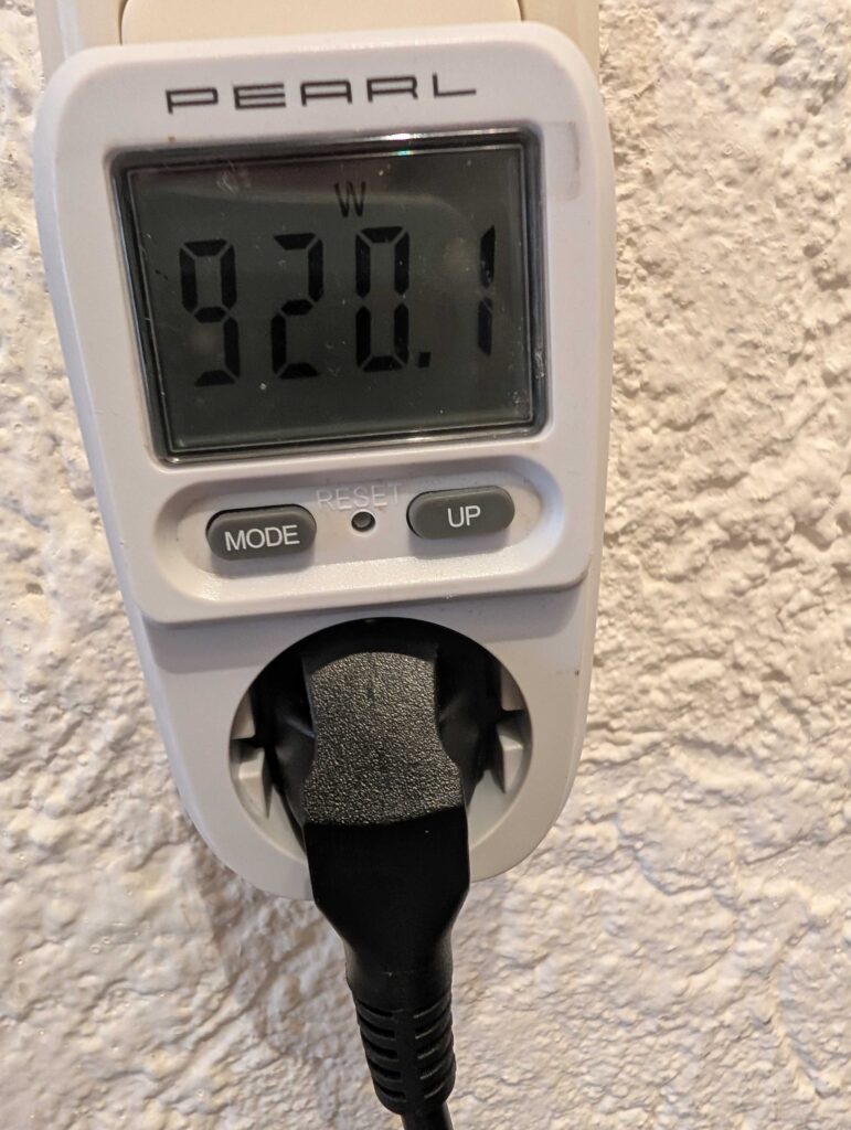 Stromverbrauch der Grundig KSM 4330 Siebträgermaschine beim Aufheizen