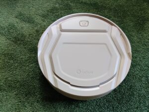 Lefant M210P Staubsauger-Roboter von vorne