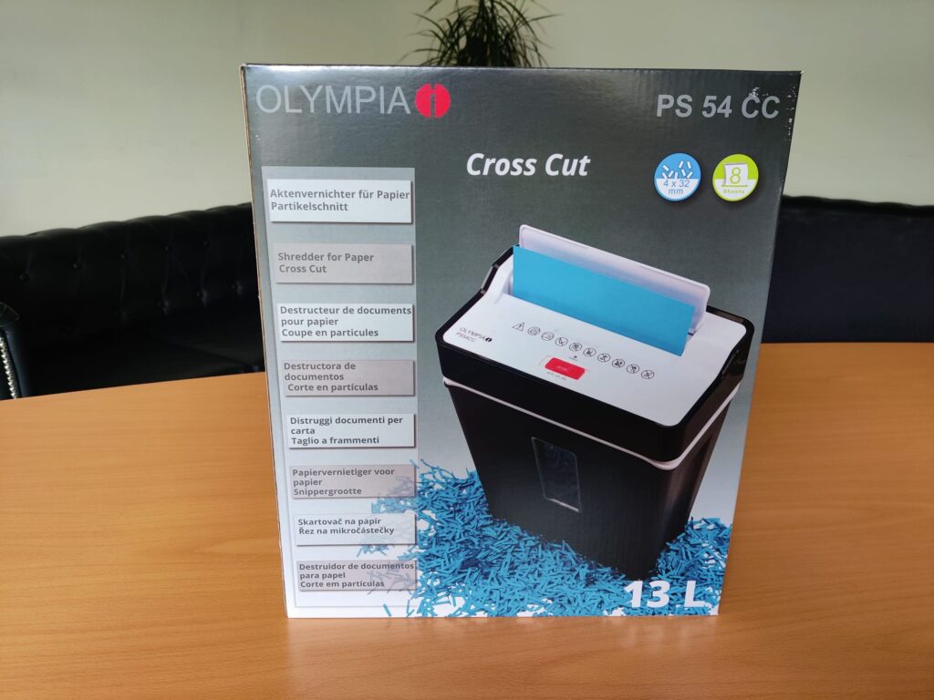 Olympia PS 54 CC Aktenvernichter Verpackung