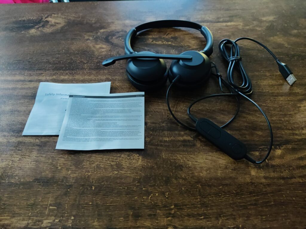 Jabra Evolve 10 Headset mit Zubehör