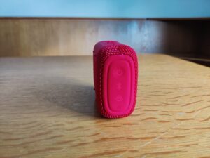 JBL Go 5 Lautsprecher von der Seite