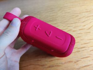 JBL Go 5 Lautsprecher Bedientasten oben