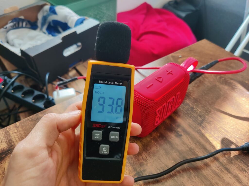 JBL Go 5 Lautsprecher Lautstärke im Test