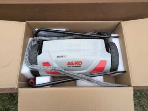 AL-KO Razor Cut 38.1 HM Comfort Spindelmäher Verpackung geöffnet