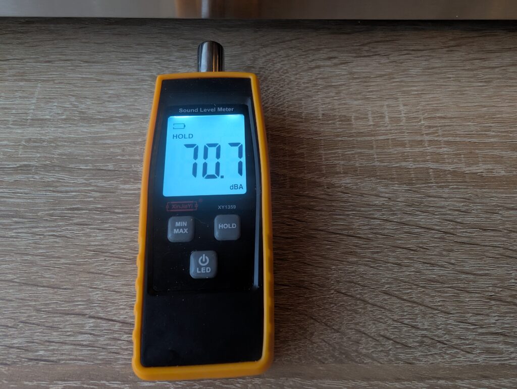 Panasonic NN-CD58RSEPG Minibackofen Betriebslautstärke