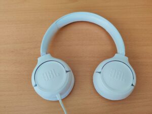 JBL Tune 530 Kopfhörer von oben