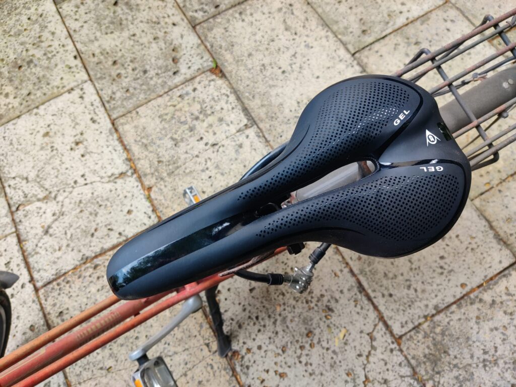 Dunlop Gel Comfort Fahrradsattel montiert von oben