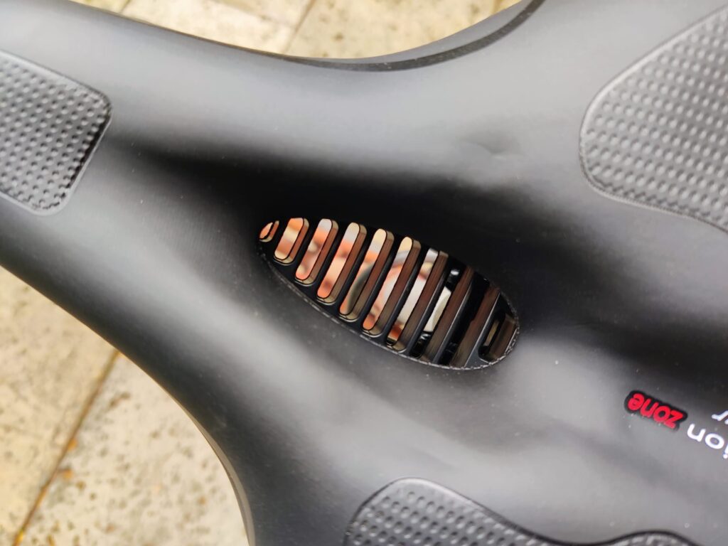 Roysmart 324AZ-01 Fahrradsattel Aussparung am Sattel