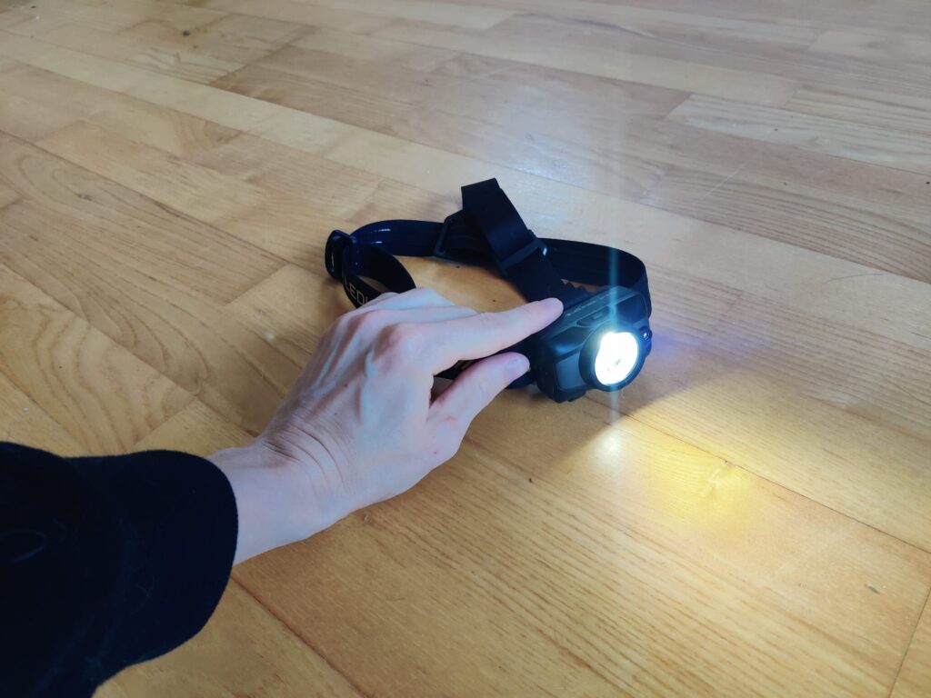 Ledlenser HF7R Pro Stirnlampe niedrigster Lichtkegel