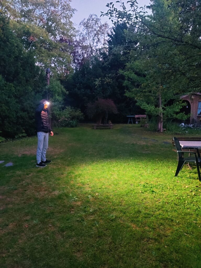 Ledlenser HF7R Pro Stirnlampe nach unten verstellen
